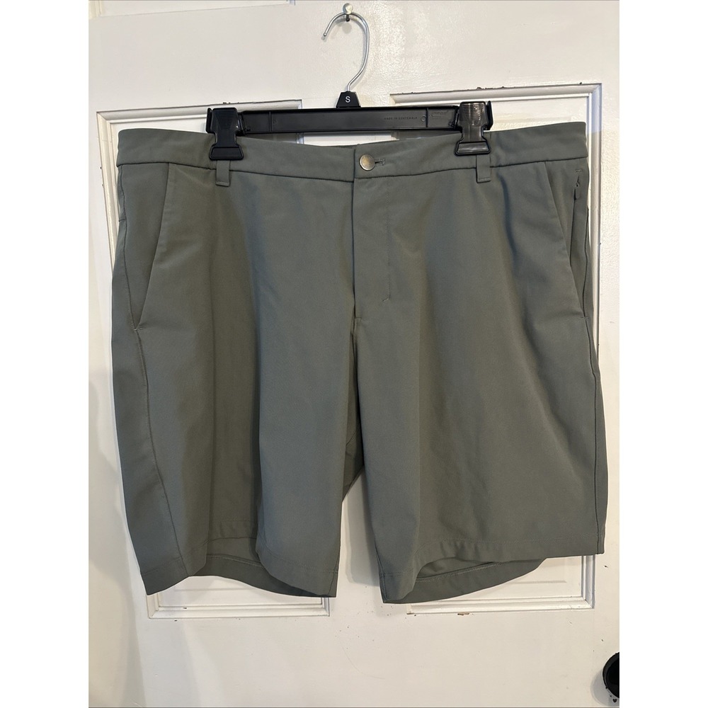 Lululemon Commission Shorts LM7AA0S Mens Size 38 Gray Classic 9"
